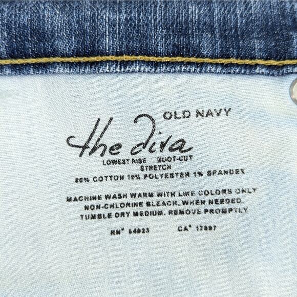 Old Navy The Diva Lowest Rise Bootcut Stretch Denim Jeans Medium Blue 14 Short - Picture 15 of 15